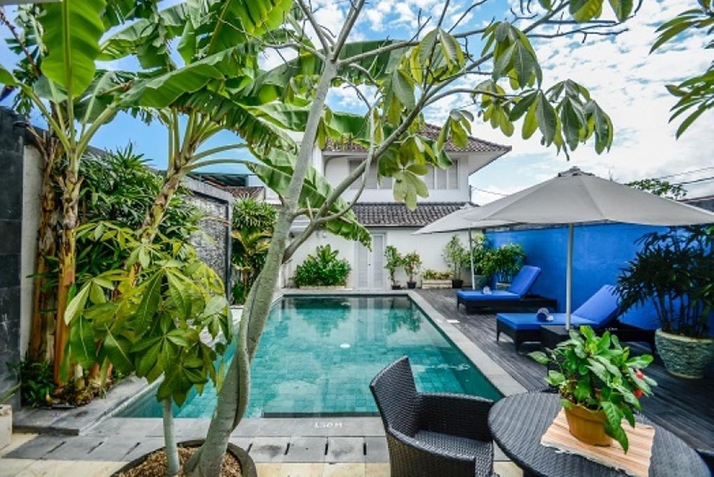 Sun Shoot Villas Seminyak Buitenkant foto